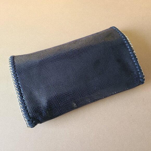 Rocker Clutch Purse - Picture 3 of 7